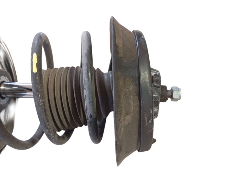 Recambio de amortiguador delantero derecho para mercedes-benz clase c (w203) c 220 cdi (203.006) referencia OEM IAM  82490455399