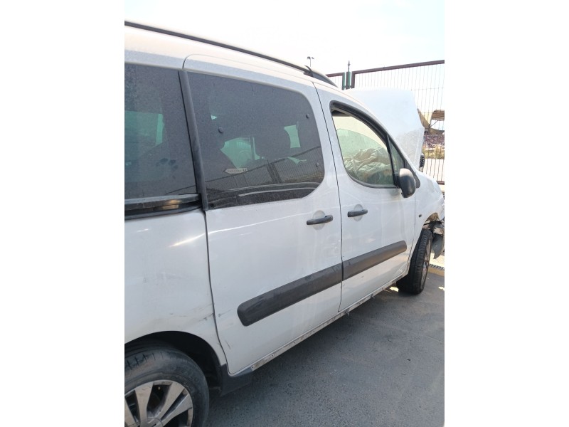 Recambio de puerta lateral corredera derecha para citroën berlingo multispace (b9) 1.6 bluehdi 120 referencia OEM IAM   