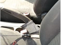 Recambio de enganche cinturon delantero derecho para renault clio iv (bh_) 1.5 dci 90 referencia OEM IAM   
