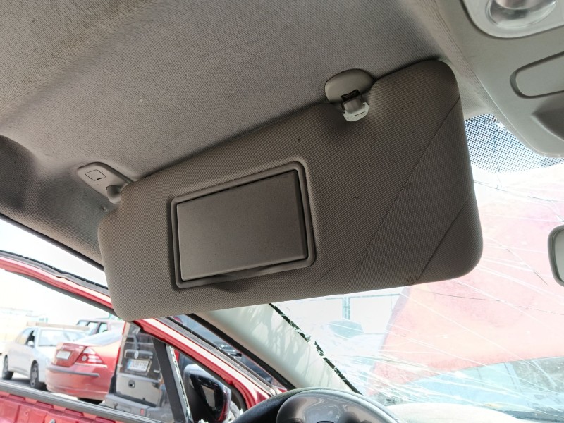 Recambio de parasol izquierdo para renault clio iv (bh_) 1.5 dci 90 referencia OEM IAM 964010303R / 964012136R  