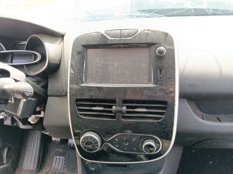 Recambio de sistema audio / radio cd para renault clio iv (bh_) 1.5 dci 90 referencia OEM IAM   