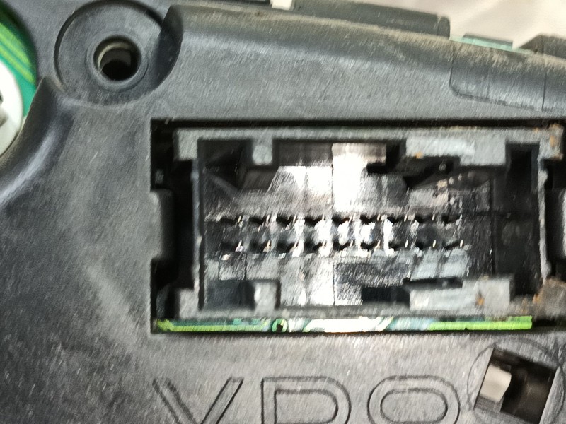 Recambio de cuadro instrumentos para peugeot 406 (8b) 2.0 hdi 110 referencia OEM IAM 6104W7  