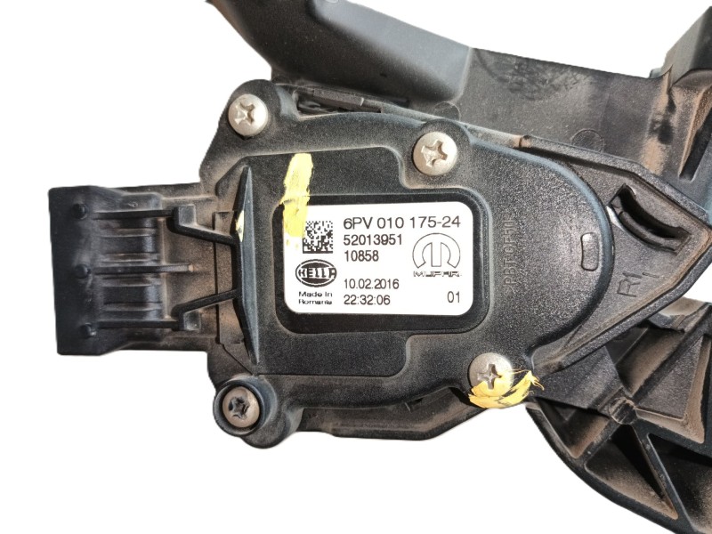 Recambio de pedal acelerador para fiat doblo autobús (263_) 1.3 d multijet (263axc1a) referencia OEM IAM   