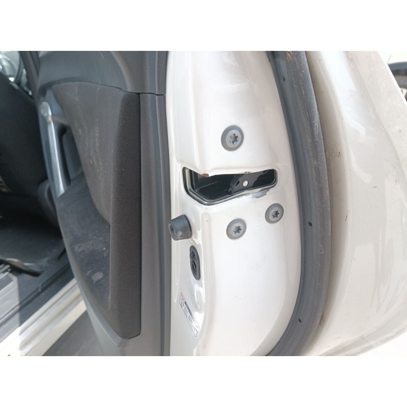 Recambio de cerradura puerta trasera derecha para toyota verso (_r2_) 1.6 (zgr20_) referencia OEM IAM 690500F031  