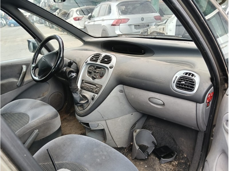 citroën xsara picasso (n68) del año 2008