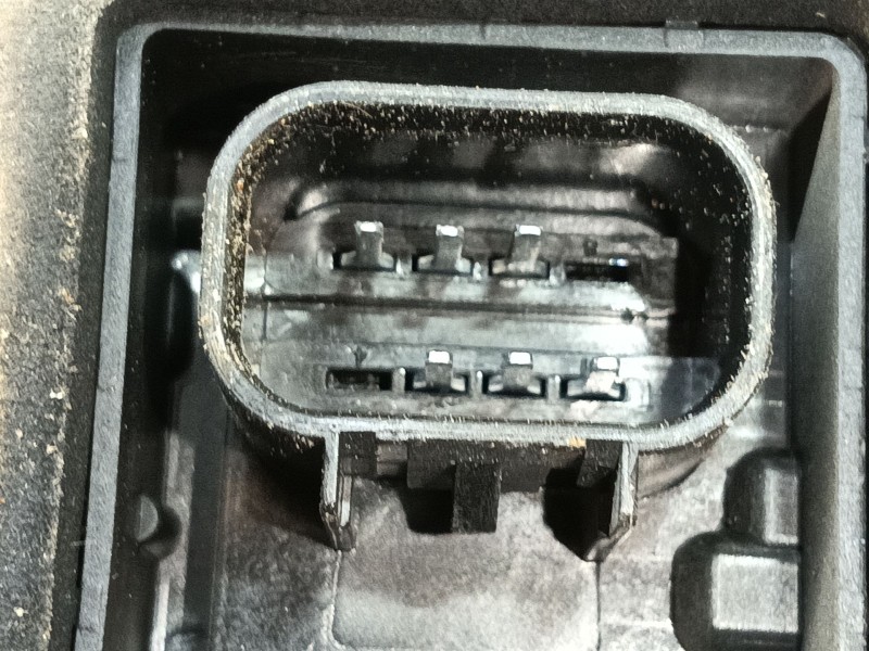 Recambio de piloto trasero derecho para fiat doblo autobús (263_) 1.3 d multijet (263axc1a) referencia OEM IAM 52044715  