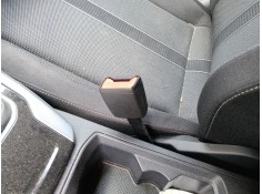 Recambio de enganche cinturon delantero derecho para volkswagen t-roc (a11, d11) 1.5 tsi referencia OEM IAM   