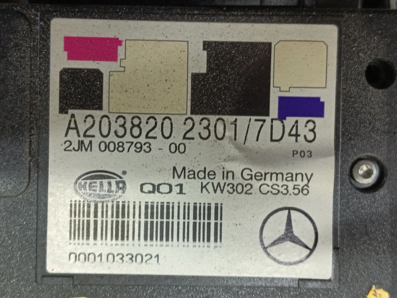 Recambio de luz interior delantera central para mercedes-benz clase c (w203) c 220 cdi (203.006) referencia OEM IAM 20382046017D