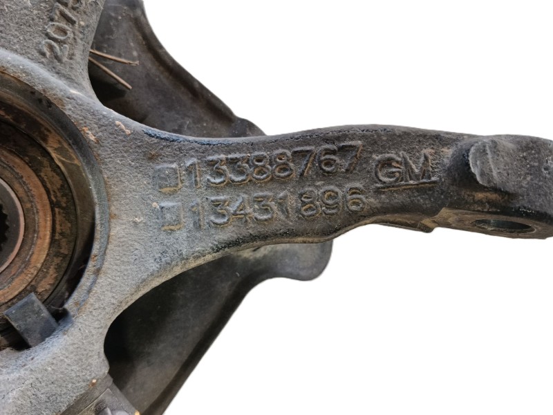 Recambio de mangueta delantera izquierda para opel corsa e (x15) 1.4 (08, 68) referencia OEM IAM   