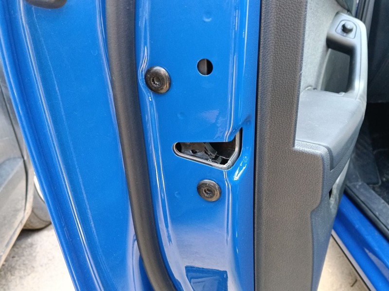 Recambio de cerradura puerta delantera izquierda para seat ateca (kh7, khp) 1.0 tsi referencia OEM IAM   