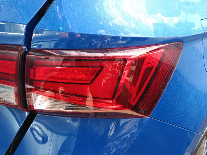 Recambio de piloto trasero derecho para seat ateca (kh7, khp) 1.0 tsi referencia OEM IAM   
