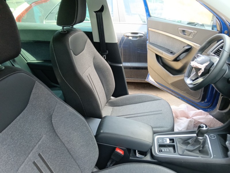 Recambio de asiento delantero izquierdo para seat ateca (kh7, khp) 1.0 tsi referencia OEM IAM   