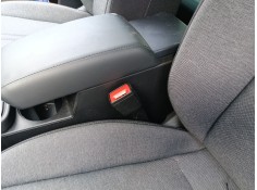 Recambio de enganche cinturon delantero izquierdo para seat ateca (kh7, khp) 1.0 tsi referencia OEM IAM   