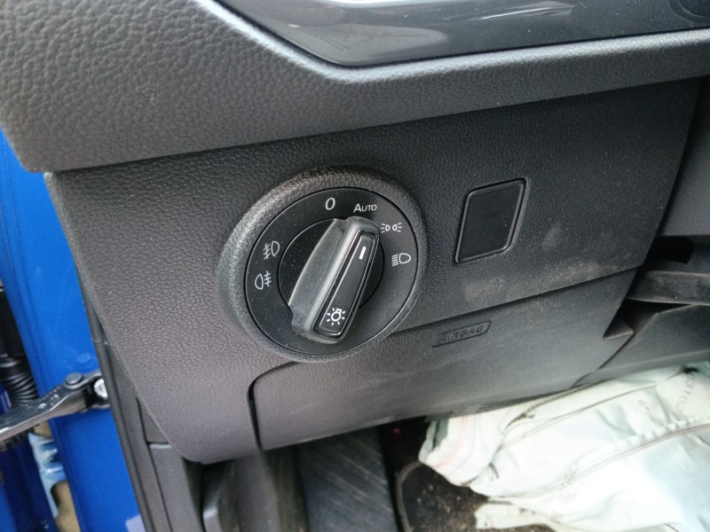 Recambio de mando luces para seat ateca (kh7, khp) 1.0 tsi referencia OEM IAM   