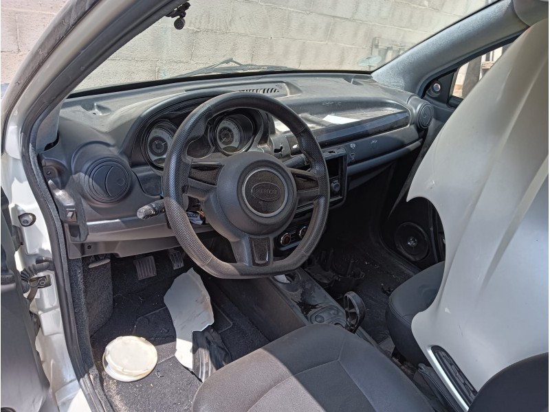 microcar m.go del año 2019