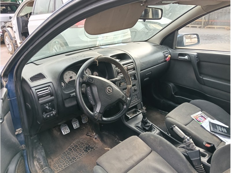 opel astra g hatchback (t98) del año 2002