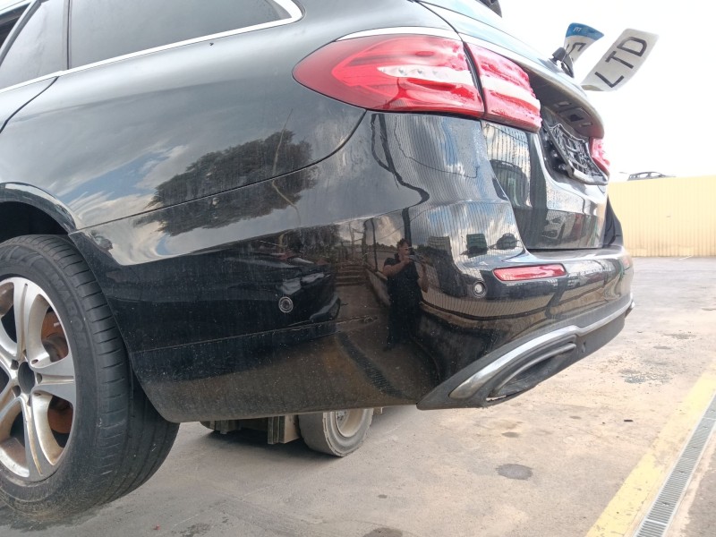 Recambio de paragolpes trasero para mercedes-benz clase e t-model (s213) e 220 d (213.204) referencia OEM IAM 21388525259999  