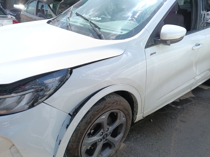 Recambio de aleta delantera izquierda para ford kuga iii (dfk) 2.5 fhev referencia OEM IAM 2537943  