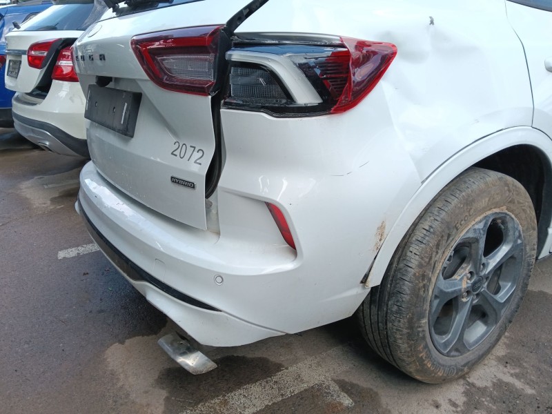 Recambio de paragolpes trasero para ford kuga iii (dfk) 2.5 fhev referencia OEM IAM 2500108 / 2460983  