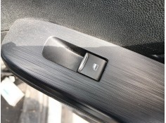 Recambio de mando elevalunas trasero derecho para ford kuga iii (dfk) 2.5 fhev referencia OEM IAM 2413177  