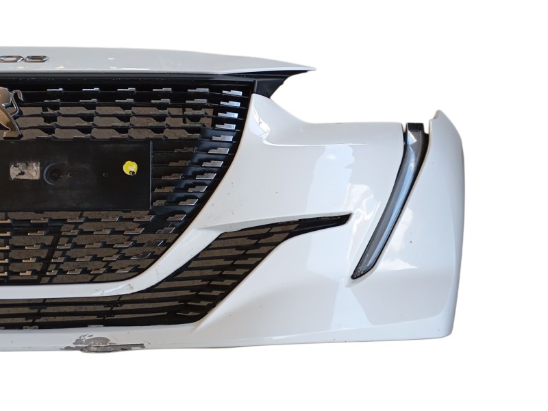 Recambio de paragolpes delantero para peugeot 208 ii (ub_, up_, uw_, uj_) 1.2 puretech 100 referencia OEM IAM 164982701T  