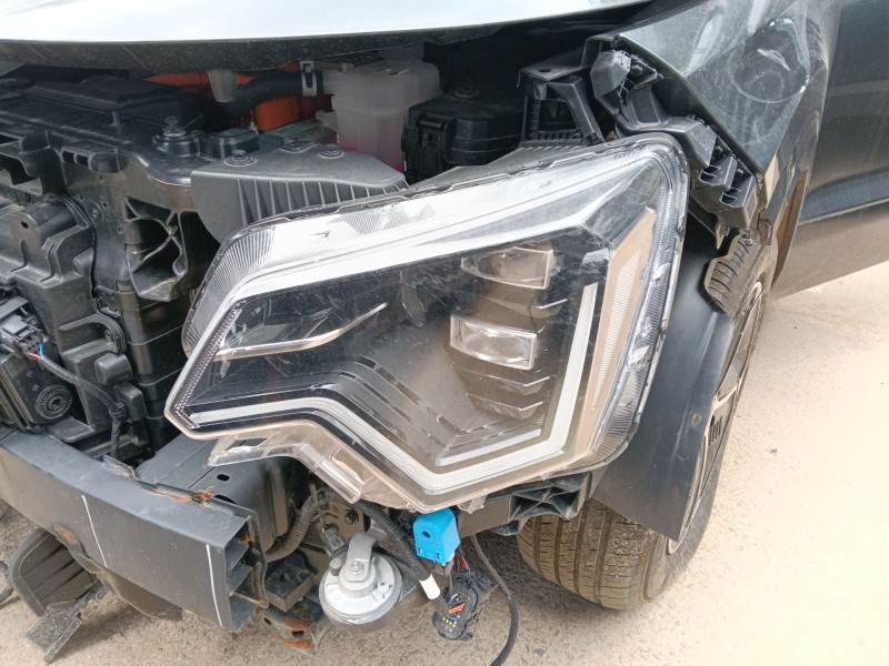 Recambio de faro izquierdo para kia niro ii (sg2) 1.6 gdi plug-in hybrd referencia OEM IAM   