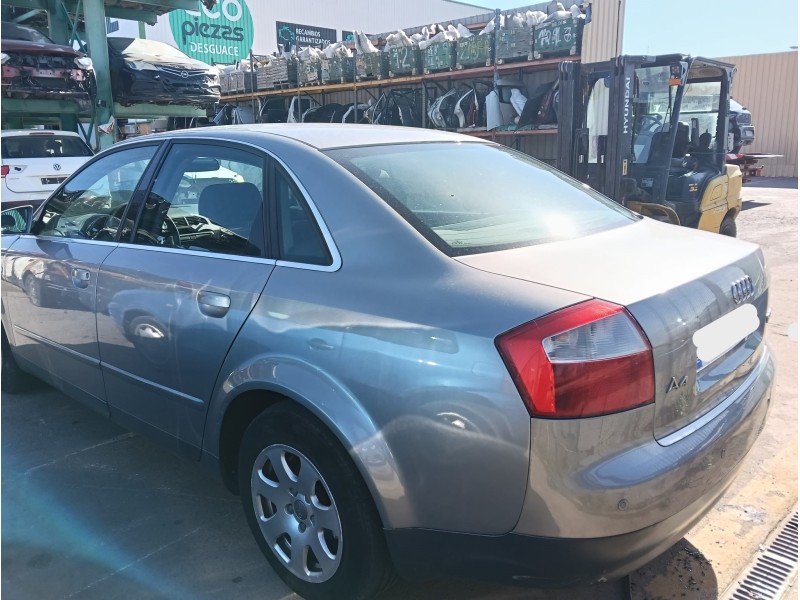 audi a4 b6 (8e2) del año 2003