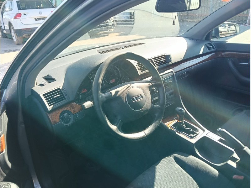 audi a4 b6 (8e2) del año 2003
