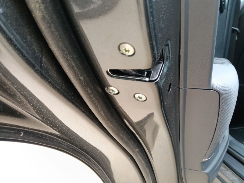 Recambio de cerradura puerta trasera izquierda para kia niro ii (sg2) 1.6 gdi plug-in hybrd referencia OEM IAM   