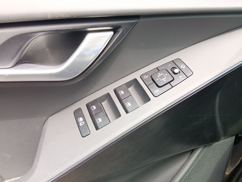 Recambio de mando elevalunas delantero izquierdo para kia niro ii (sg2) 1.6 gdi plug-in hybrd referencia OEM IAM   