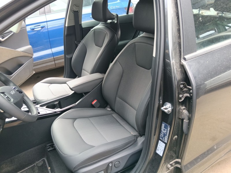 Recambio de asiento delantero izquierdo para kia niro ii (sg2) 1.6 gdi plug-in hybrd referencia OEM IAM   