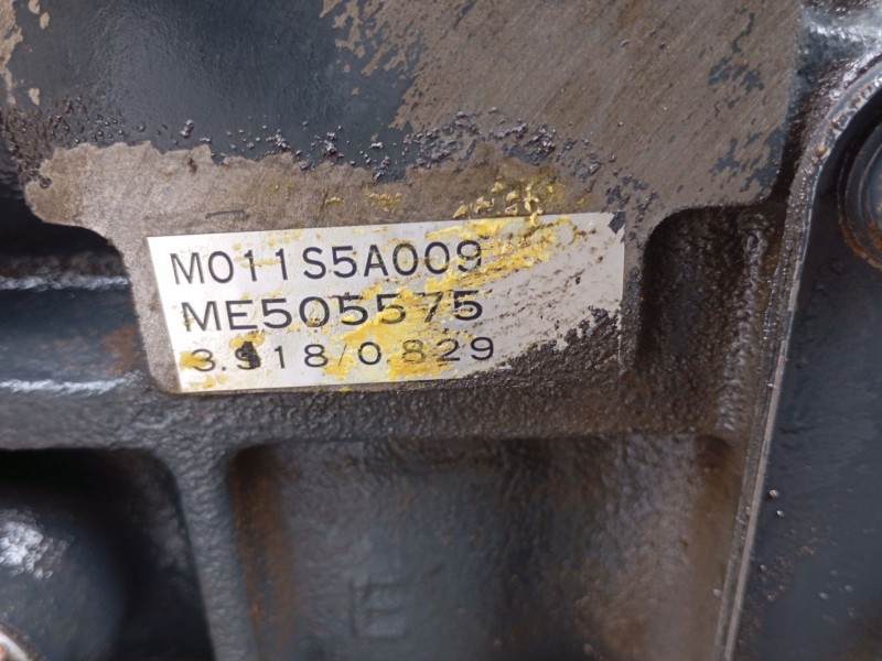 Recambio de caja cambios para mitsubishi l200 (k7_t, k6_t, k5_t) 2.5 td 4wd (k74t) referencia OEM IAM M010 / RD273397 / MR273397