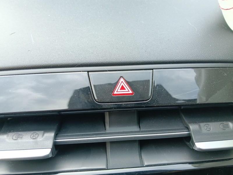 Recambio de warning para hyundai tucson (nx4e, nx4a) 1.6 t-gdi referencia OEM IAM   