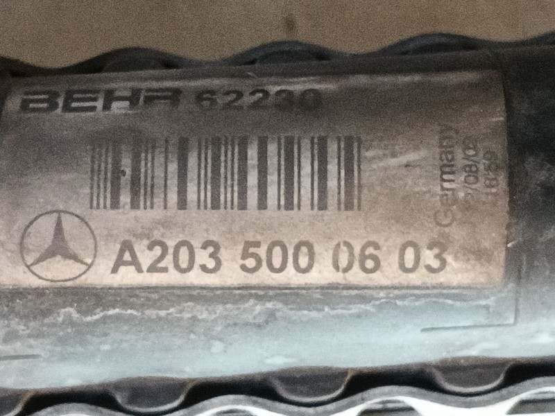 Recambio de radiador agua para mercedes-benz clase c (w203) c 220 cdi (203.006) referencia OEM IAM A2035001003 A2035000603 