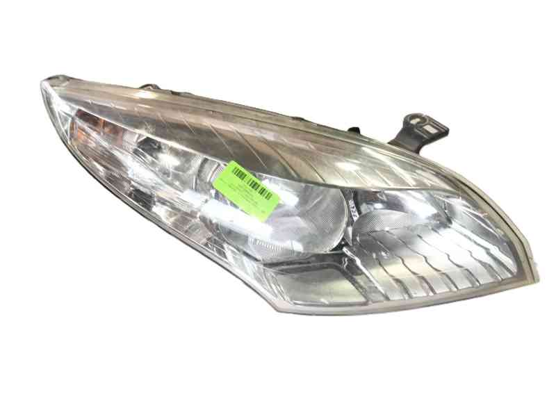 Recambio de faro derecho para renault megane iii hatchback (bz0/1_, b3_) 1.5 dci referencia OEM IAM 260100850R / 260108719R  
