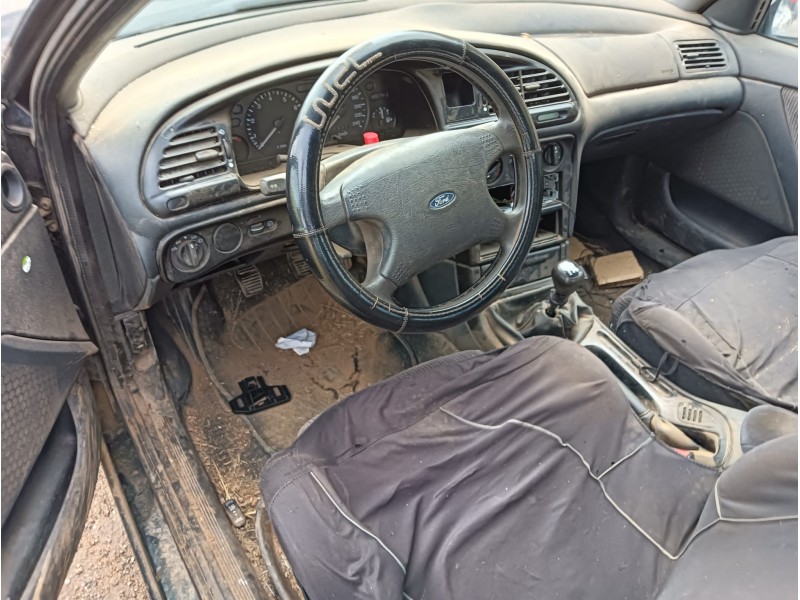 ford mondeo i sedán (gbp) del año 1994