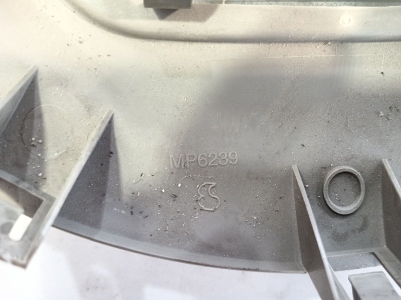 Recambio de luz interior delantera central para citroën berlingo multispace (b9) 1.6 bluehdi 120 referencia OEM IAM 6362Q2  