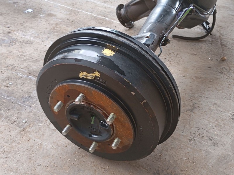 Recambio de puente trasero para mitsubishi l200 (k7_t, k6_t, k5_t) 2.5 td 4wd (k74t) referencia OEM IAM   