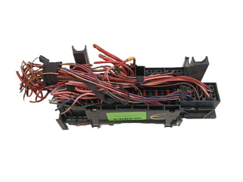 Recambio de caja fusibles delantera para mercedes-benz clase a (w168) a 160 (168.033, 168.133) referencia OEM IAM   
