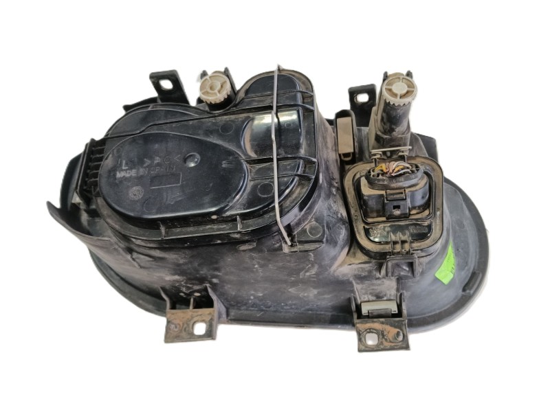 Recambio de faro izquierdo para volkswagen golf iv (1j1) 1.9 tdi referencia OEM IAM   