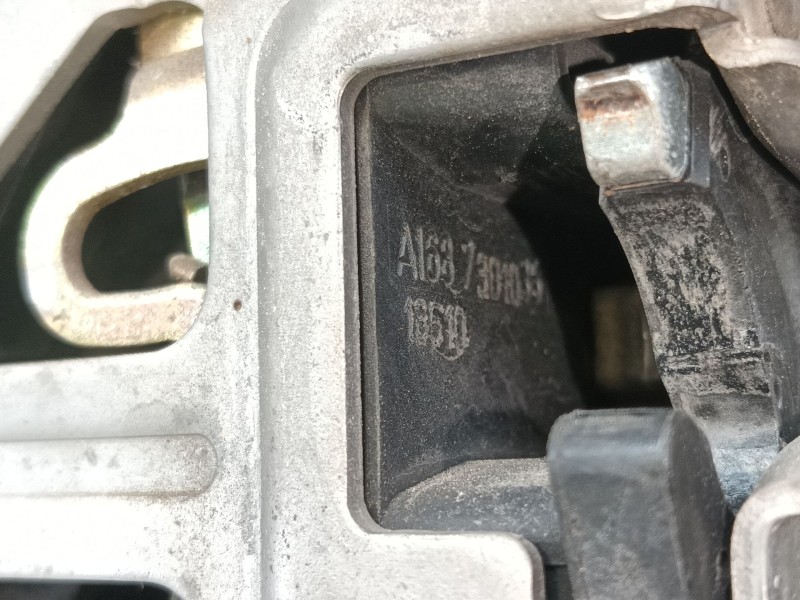 Recambio de cerradura puerta trasera derecha para mercedes-benz clase a (w168) a 160 (168.033, 168.133) referencia OEM IAM 16873
