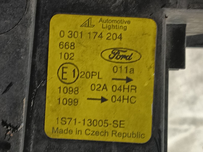 Recambio de faro derecho para ford mondeo iii (b5y) 2.0 16v tddi / tdci referencia OEM IAM 1435619  
