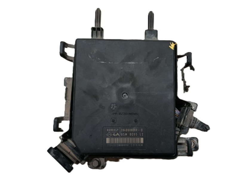 Recambio de caja fusibles delantera para renault megane iii hatchback (bz0/1_, b3_) 1.5 dci referencia OEM IAM 284B79800R  