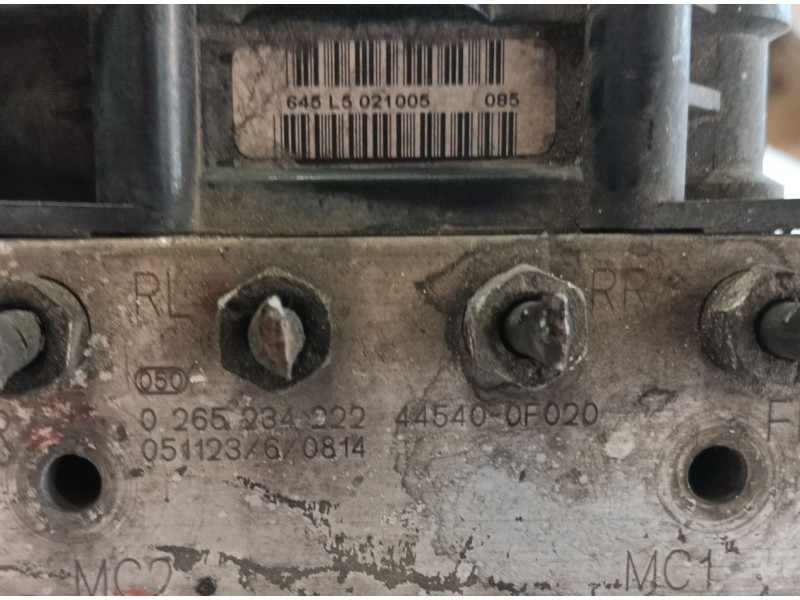 Recambio de abs para toyota corolla verso (zer_, zze12_, r1_) 2.2 d-4d (aur10_) referencia OEM IAM 440500F010  