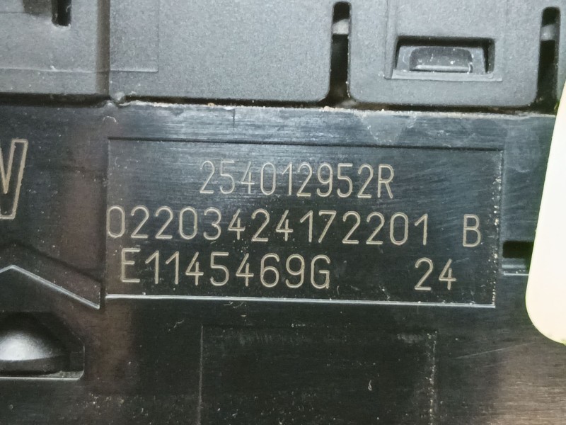 Recambio de mando elevalunas delantero izquierdo para renault megane iv sedán (lva/m/n) 1.5 dci 110 referencia OEM IAM 254012952