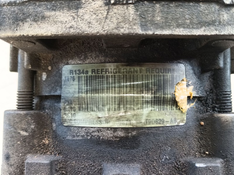 Recambio de compresor aire acondicionado para ford mondeo iii (b5y) 2.0 tdci referencia OEM IAM 4749934  