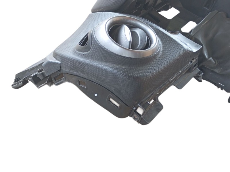 Recambio de salpicadero para renault clio iv (bh_) 1.5 dci 90 referencia OEM IAM 681002397R  