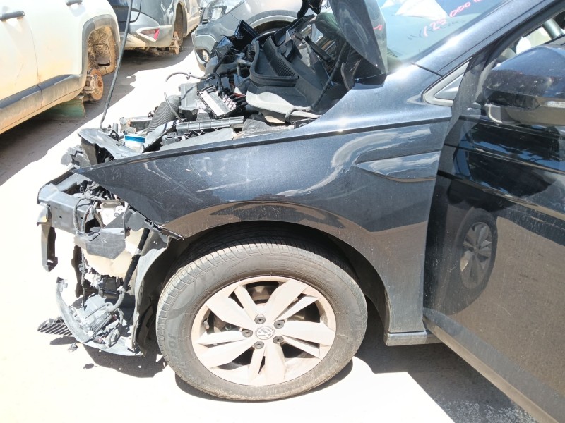 Recambio de aleta delantera izquierda para volkswagen polo vi (aw1, bz1, ae1) 1.0 tsi referencia OEM IAM 2G0821105  