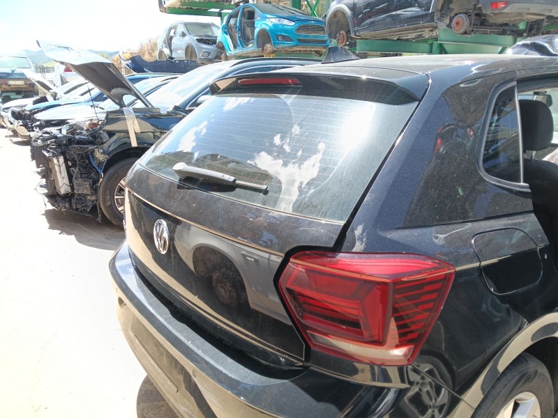 Recambio de porton trasero para volkswagen polo vi (aw1, bz1, ae1) 1.0 tsi referencia OEM IAM 2G6827025E  