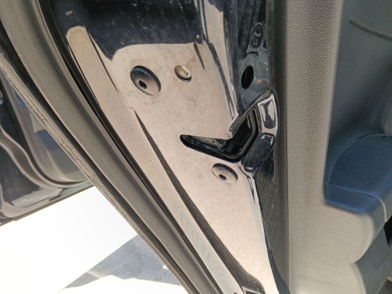 Recambio de cerradura puerta trasera izquierda para volkswagen polo vi (aw1, bz1, ae1) 1.0 tsi referencia OEM IAM 5TA839015Q  